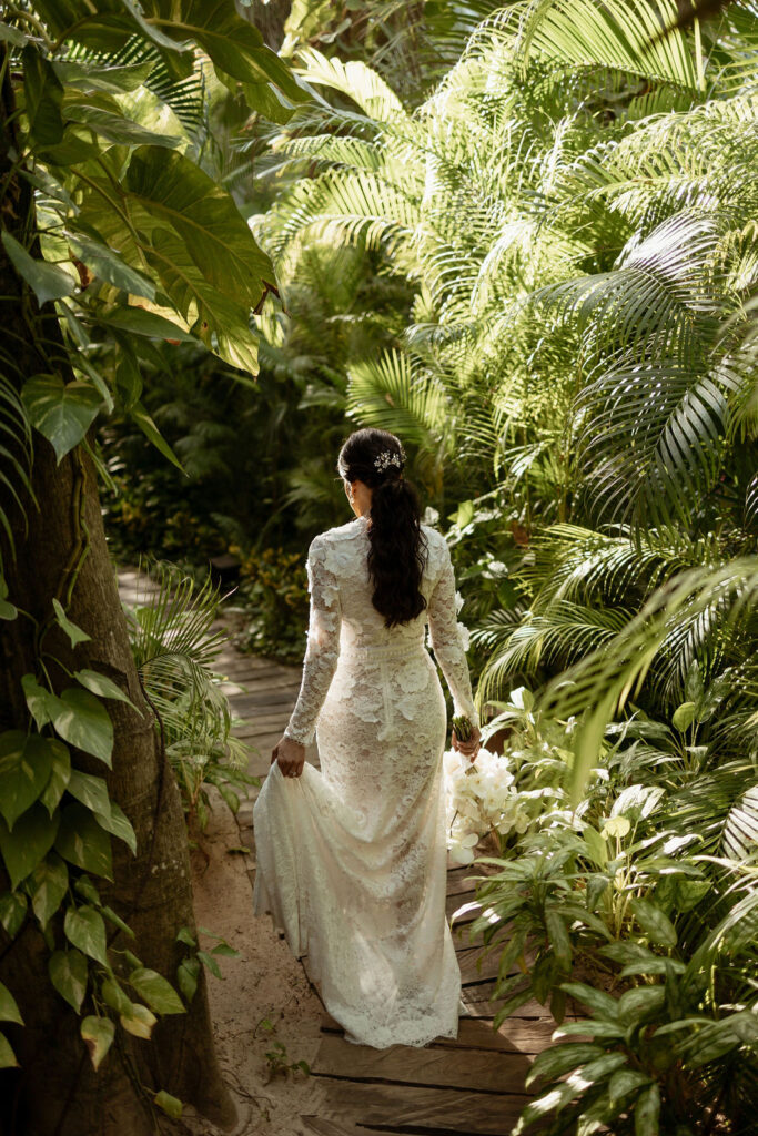 Low Ponytail at Casa Malca Tulum by Doranna Hairstylist Mexico. Photo by Niccolo Sgorbini